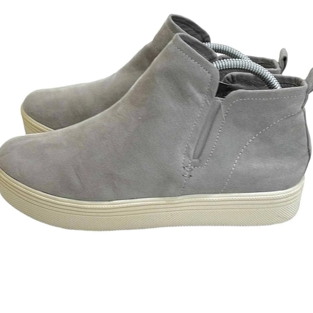 Dolce Vita platform slip on sneakers